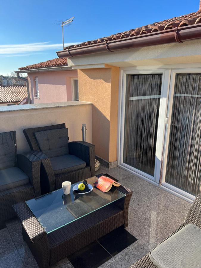 Apartmani M&L Медулин Экстерьер фото