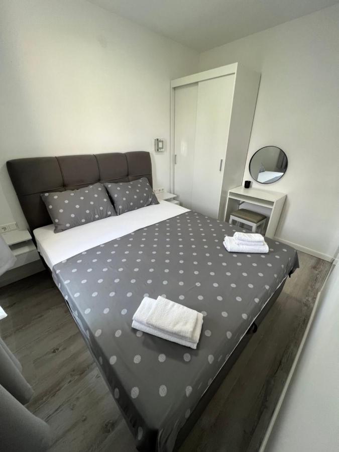 Apartmani M&L Медулин Экстерьер фото